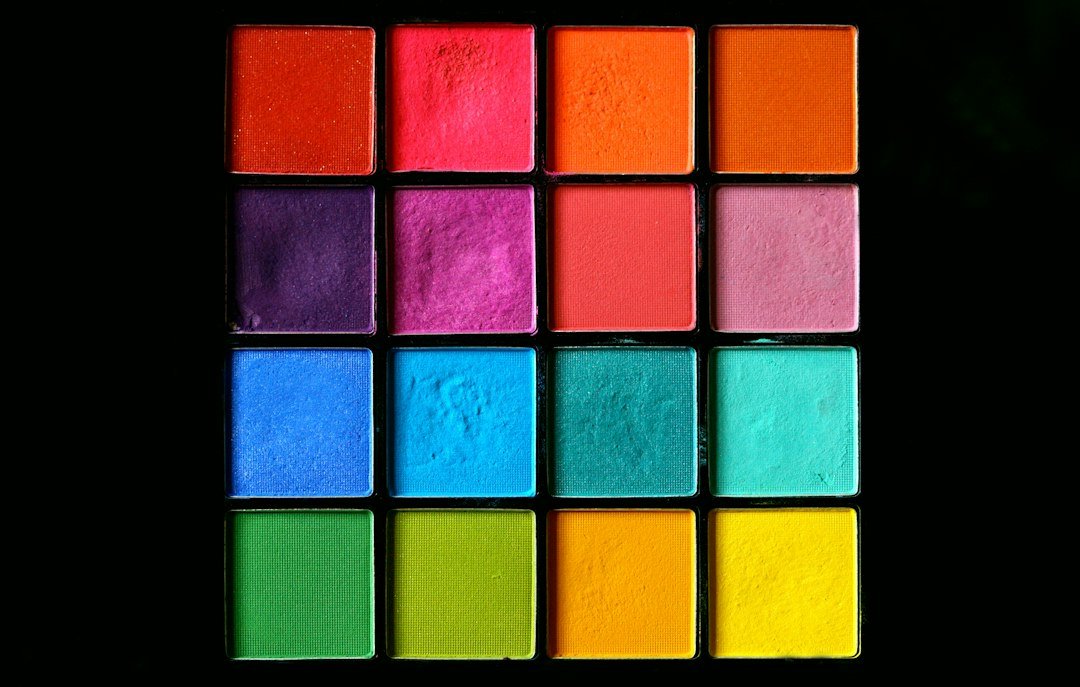 Eyeshadow Colors - Eyeshadow Colors for Different Skin Tones